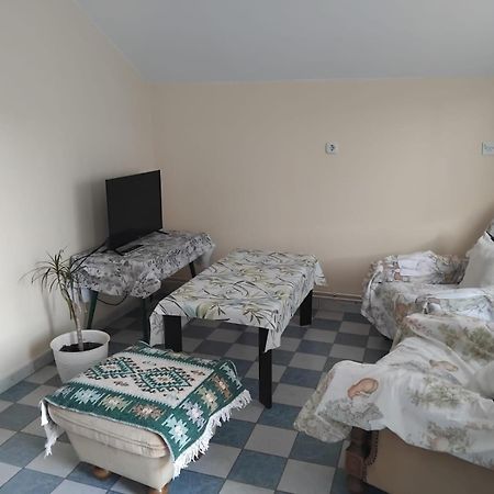 Jenny'S House Apartment Supetar Bagian luar foto