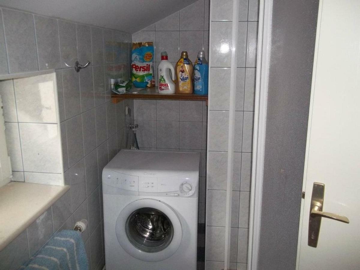 Jenny'S House Apartment Supetar Bagian luar foto